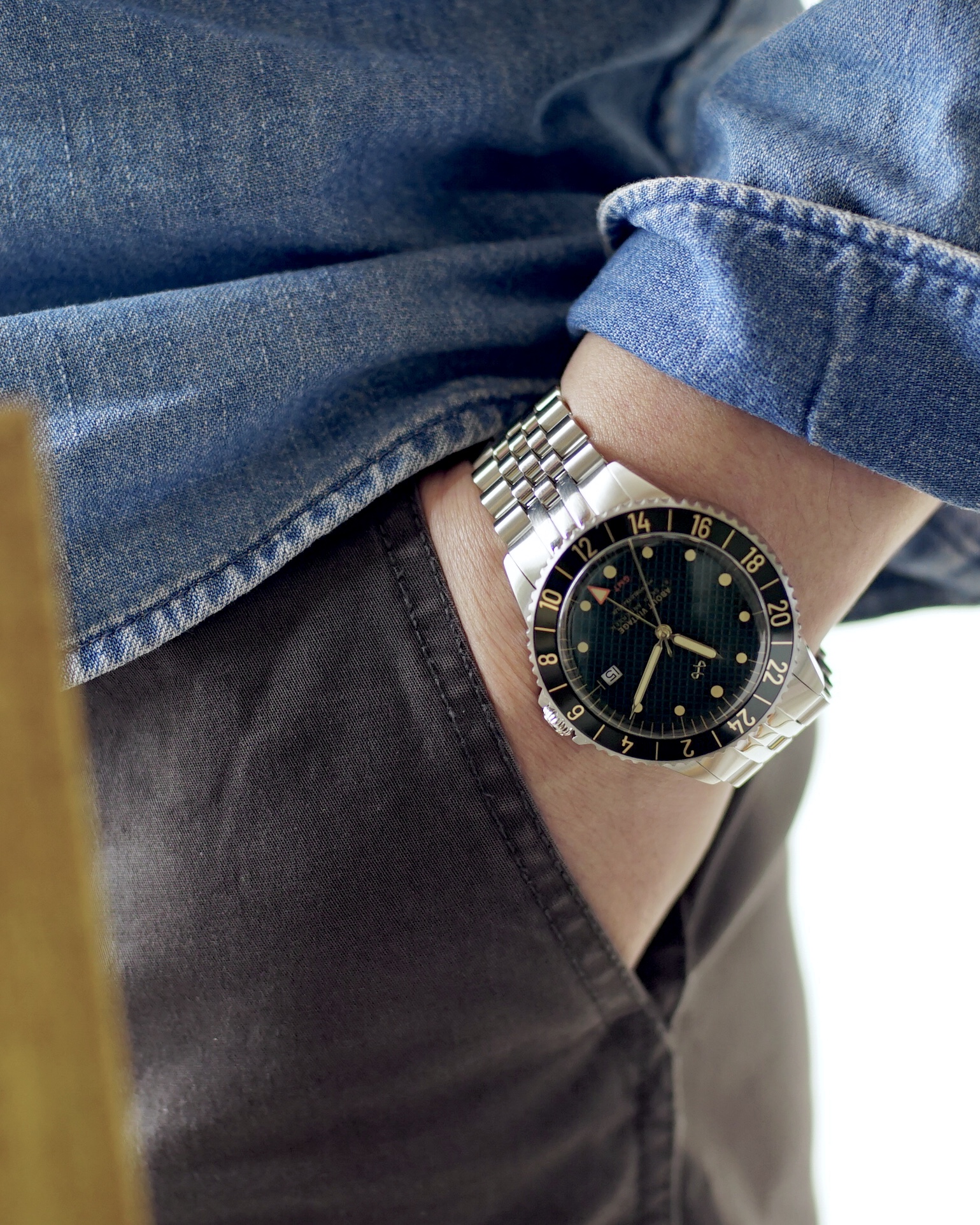 ABOUT VINTAGE 1954 GMT GREEN TURTLE　着用イメージ31